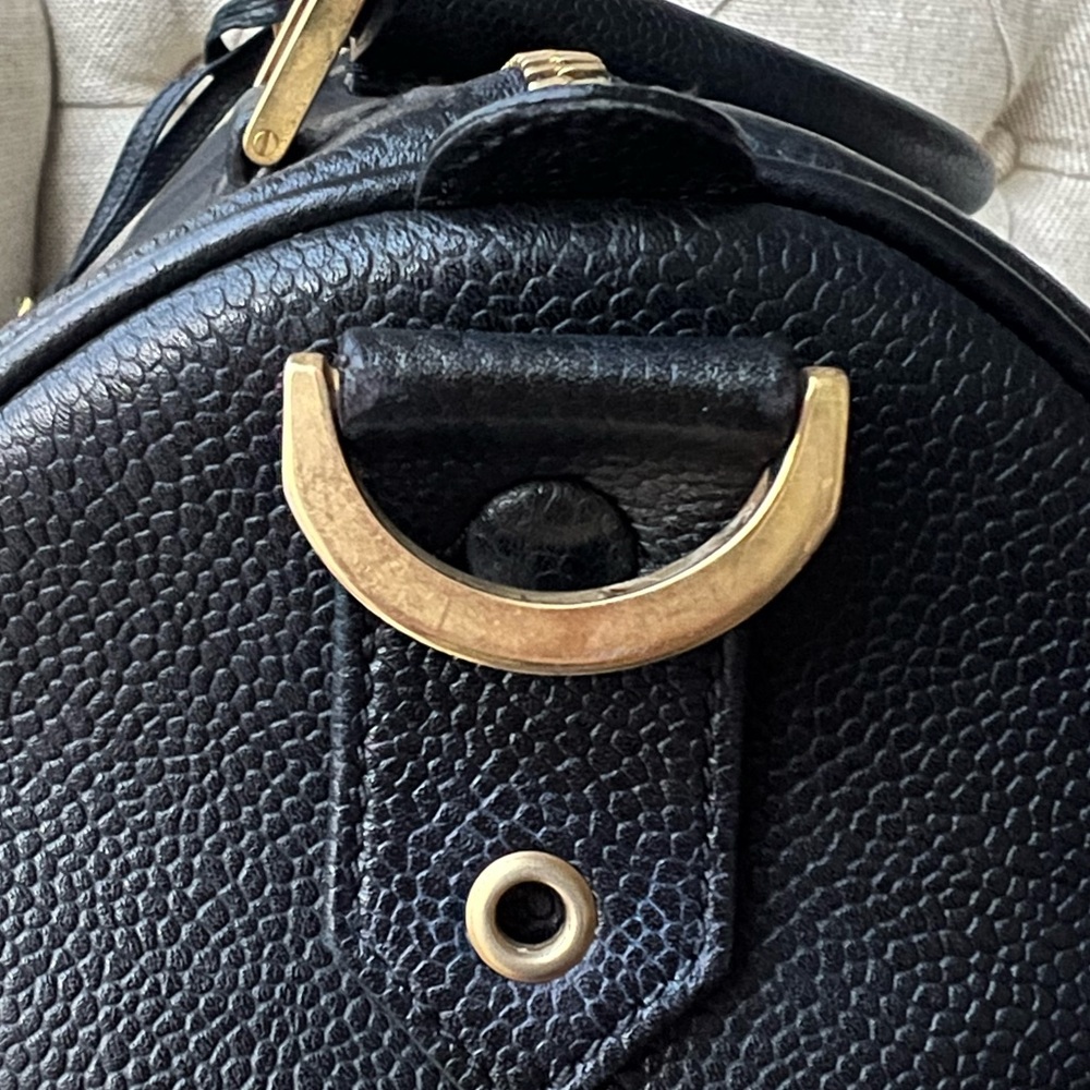 Authentic Vintage Chanel Caviar Boston bag - Picture 8 of 17